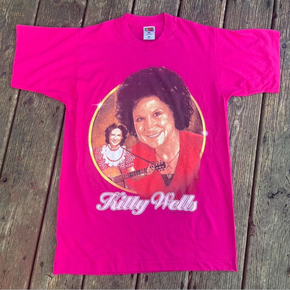 Y2K vintage Baddie Fruit of the Loom Bright Pink Kitty Wells T-Shirt vintage
